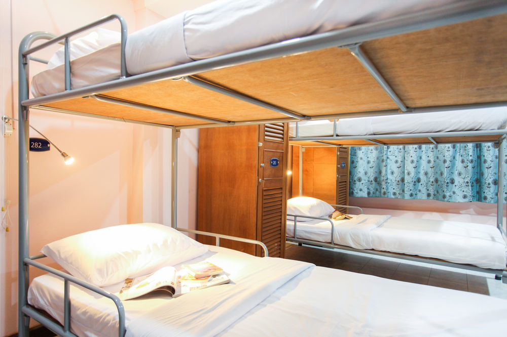 Hotel 8 Sukhumvit Nana